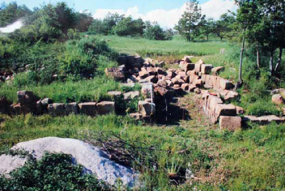 Cleaning of Porta Marie in 1989